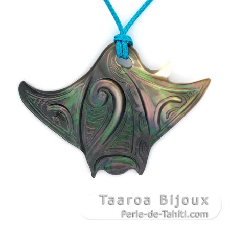 Tahitian Mother-of-Pearl Manta Ray Pendant