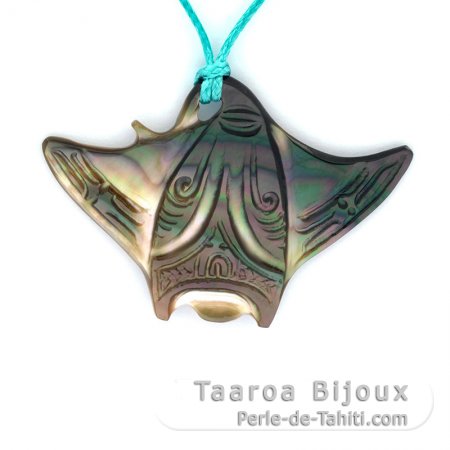 Tahitian Mother-of-Pearl Manta Ray Pendant