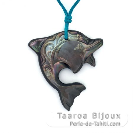 Tahitian Mother-of-Pearl Dolphin Pendant