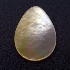 Australian mother-of-pearl drop shape - 25 x 20 mm