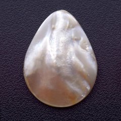 Mother-of-pearl Triangle shape - 20 x 15 mm