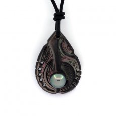 Mother-of-Pearl pendant and 1 Tahitian Pearl Semi-Round C 8.9 mm