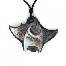 Tahitian Mother-of-Pearl Manta Ray Pendant